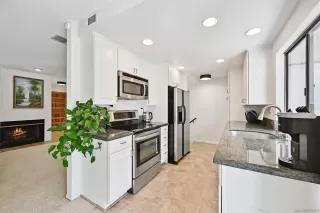 Photo #4: 250039235 Listing