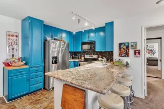 Photo #2: 250039253 Listing