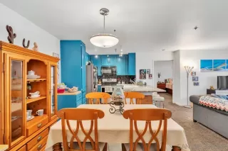 Photo #4: 250039253 Listing