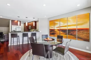 Photo #3: 250039269 Listing