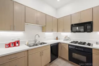 Photo #3: 250039275 Listing 