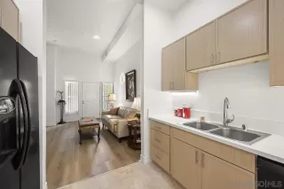 Photo #4: 250039275 Listing 