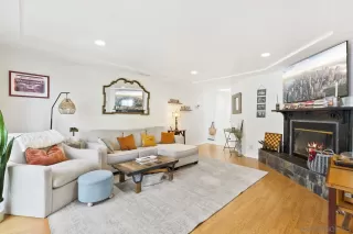 Photo #3: 250039294 Listing