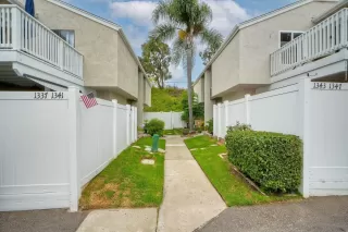 Photo #2: 250039318 Listing