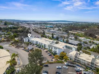 Photo #2: 250039330 Listing