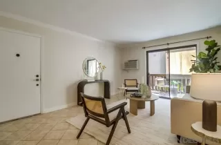 Photo #4: 250039343 Listing