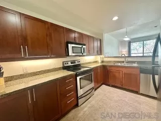 Photo #6: 250039359 Listing 