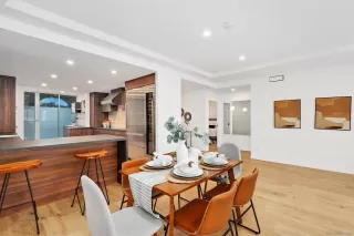 Photo #5: 250039375 Listing