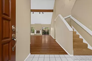 Photo #3: 250039381 Listing