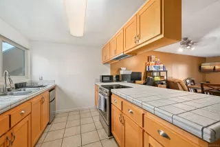 Photo #6: 250039389 Listing 