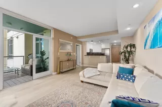 Photo #4: 250039391 Listing