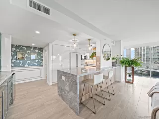 Photo #5: 250039397 Listing