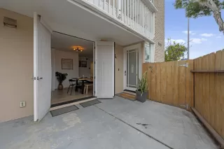 Photo #3: 250039399 Listing 