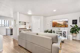 Photo #3: 250039400 Listing