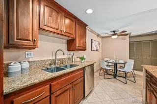 Photo #5: 250039416 Listing 