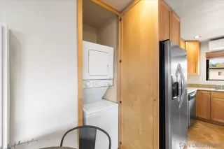 Photo #6: 250039427 Listing 