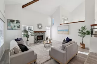 Photo #2: 250039436 Listing 