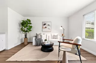 Photo #2: 250039482 Listing