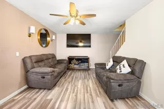 Photo #1: 250039501 Listing 