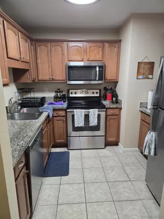 Photo #2: 250039538 Listing 