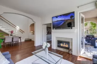 Photo #2: 250039550 Listing