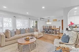 Photo #4: 250039561 Listing