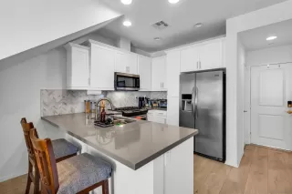 Photo #6: 250039566 Listing 