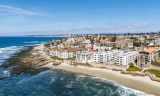 Photo #3: 250039567 Listing 