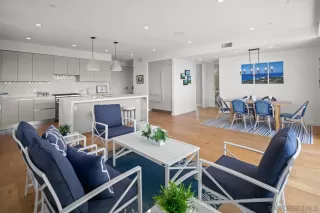 Photo #2: 250039592 Listing