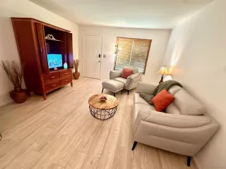 Photo #6: 250039628 Listing 