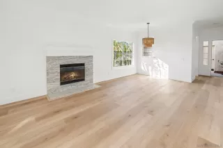 Photo #3: 250039638 Listing 