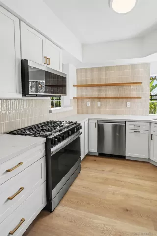 Photo #5: 250039638 Listing 