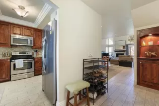 Photo #3: 250039651 Listing