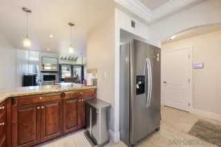 Photo #5: 250039651 Listing