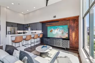 Photo #2: 250039678 Listing