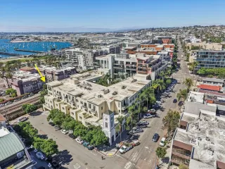 Photo #5: 250039678 Listing