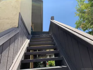 Photo #5: 250039679 Listing