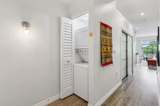 Photo #1: 250039681 Listing 