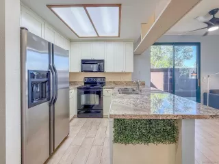 Photo #6: 250039697 Listing