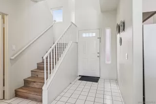 Photo #3: 250039700 Listing