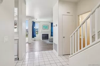 Photo #4: 250039700 Listing