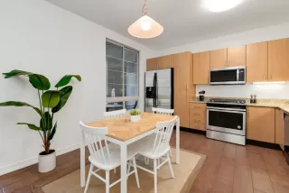 Photo #2: 250039712 Listing