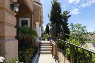 Photo #4: 250039734 Listing 