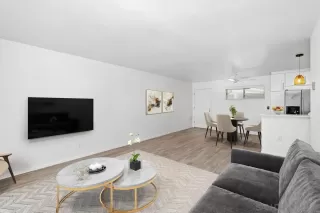 Photo #1: 250039767 Listing 