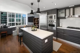 Photo #1: 250039775 Listing 