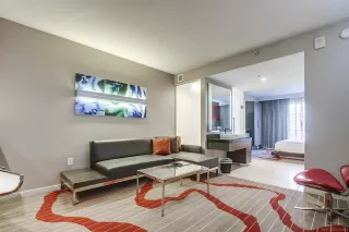 Photo #6: 250039776 Listing