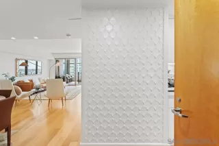 Photo #1: 250039811 Listing 