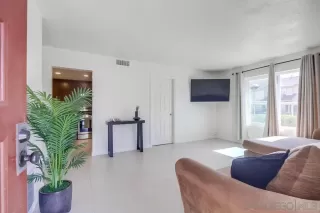 Photo #4: 250039830 Listing 