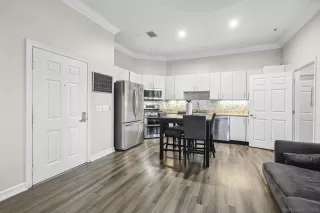 Photo #6: 250039833 Listing 