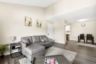 Photo #4: 250039837 Listing 